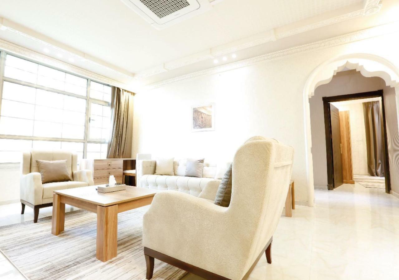 Four Seasons Suites Ta'if Extérieur photo